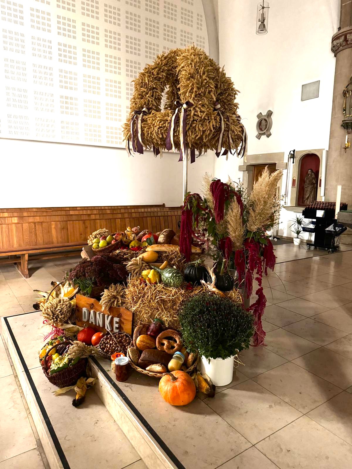 Erntedankgottesdienst auf dem Hof